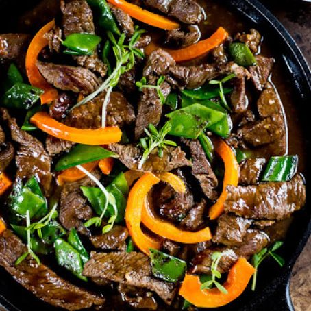 beef stir-fry with peppers + pea shoots